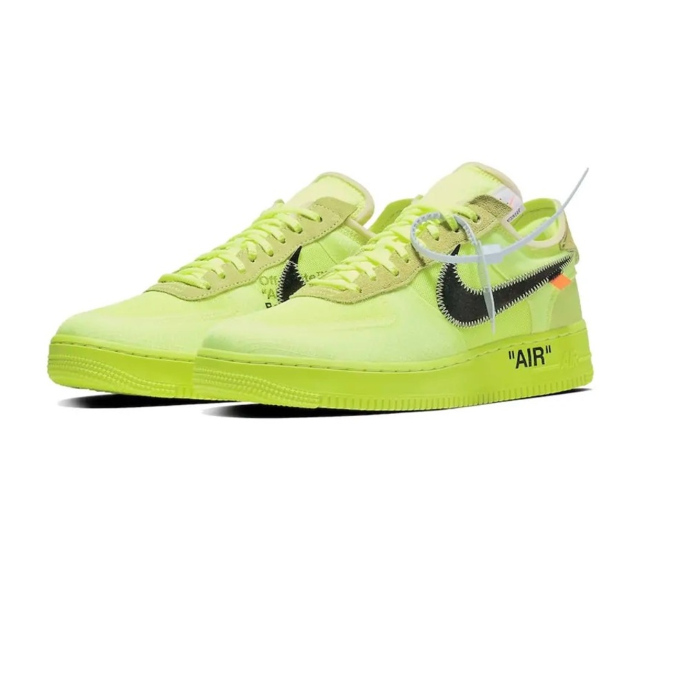 Nike Air Force 1 Low
Off-White Volt